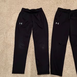 3 pairs under Armour boys pants size medium